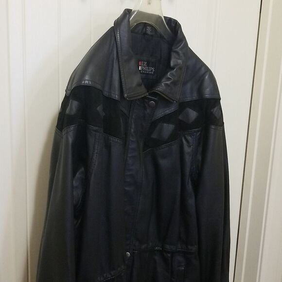 Liz Phillips Vintage %100 Leather Jacket Women's size XL - Picture 2 of 7